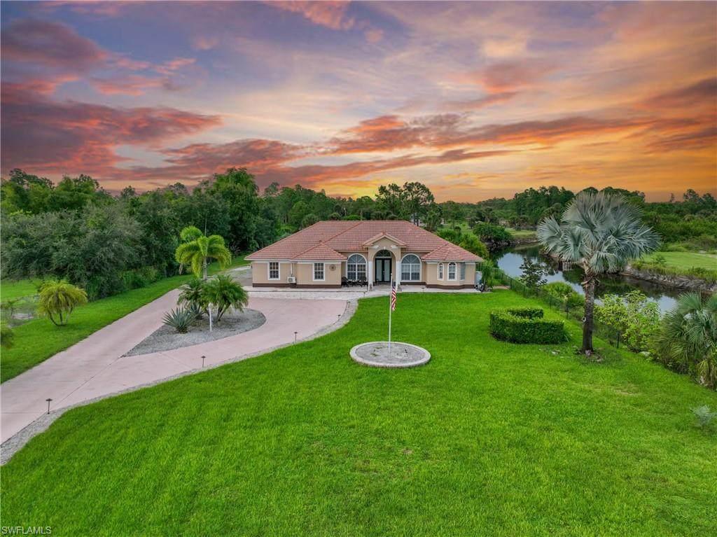 an expansive Golden Gate Estates home