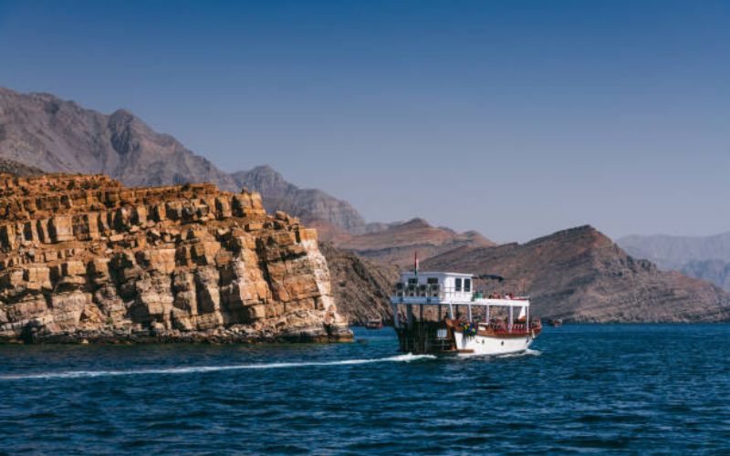 Take a Musandam Dibba Tour