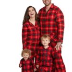 family matching Christmas pajamas