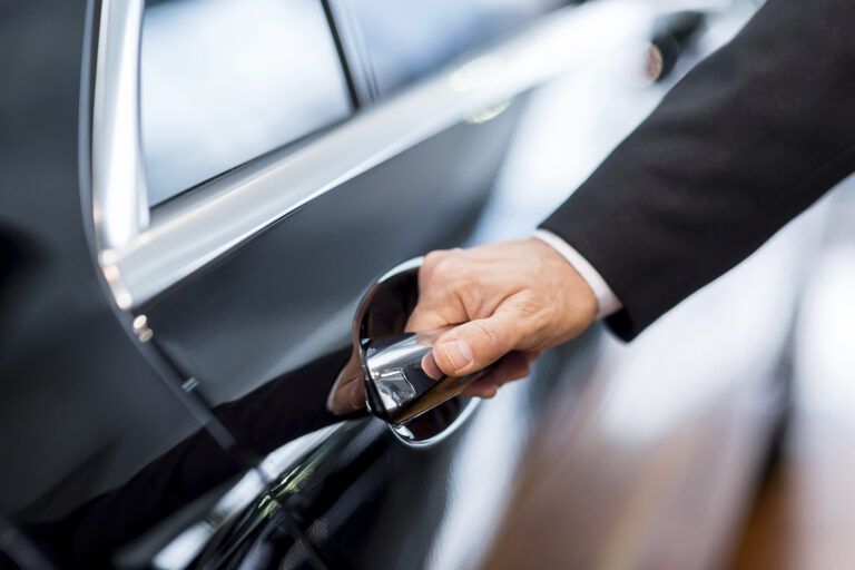 Premium Chauffeur Service in Cleveland: Your Key to Luxury Travel