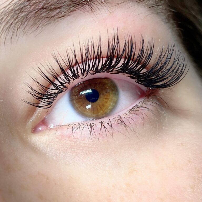 hybrid lash extensions