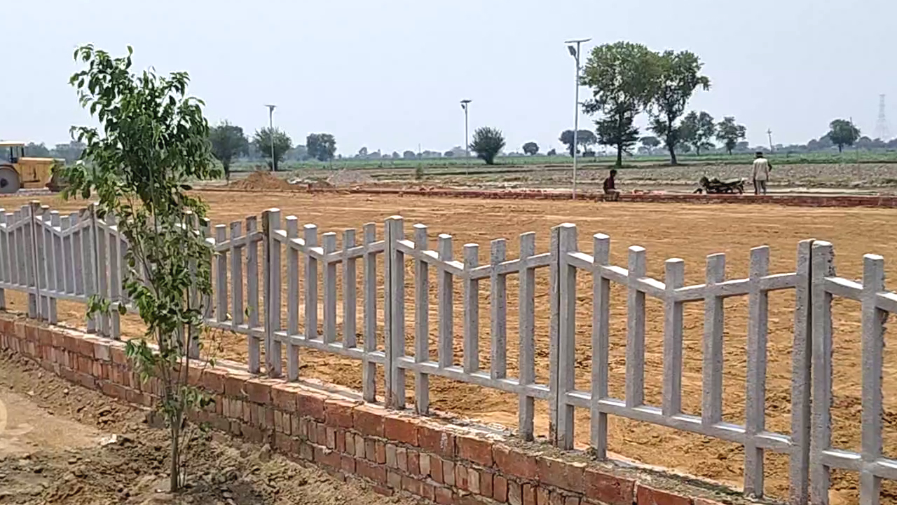 Plot Near Jewar Airport