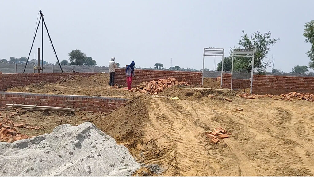 Plot Near Jewar Airport