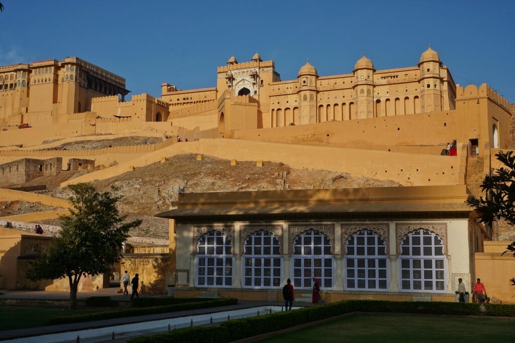 15 Days Rajasthan Historical Forts and Palaces Tour