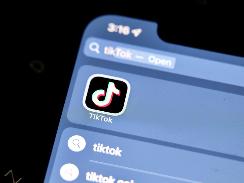 TikTok Ideas for Writers to Go Viral