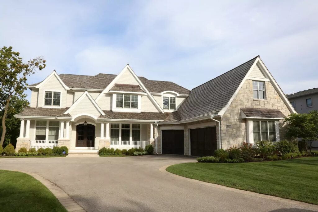 cedar-roof-replacement-contracto