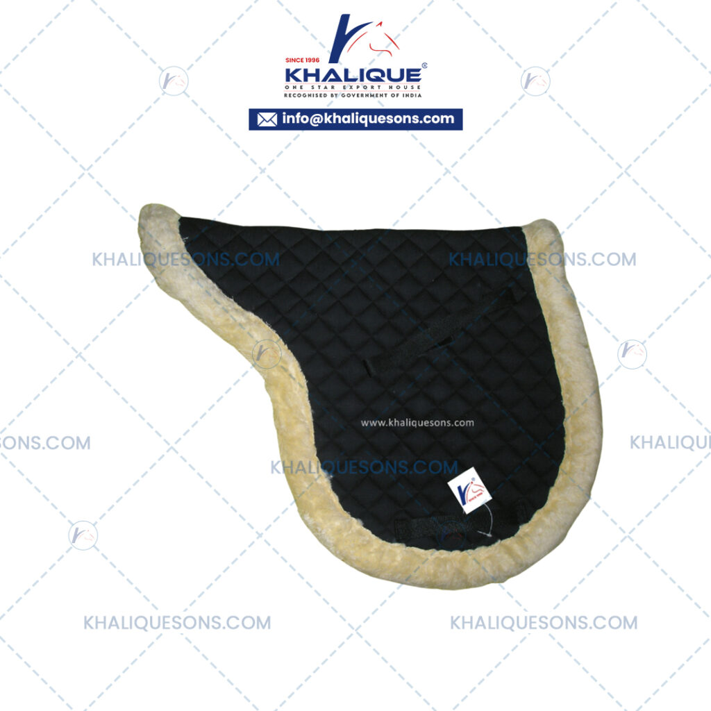 Black quilted horse saddle pad with cream fleece lining by horse saddle pad Manufacturers Khalique Sons