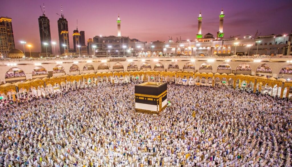 Book Umrah Packages from Chicago   Umrah Travel Agency