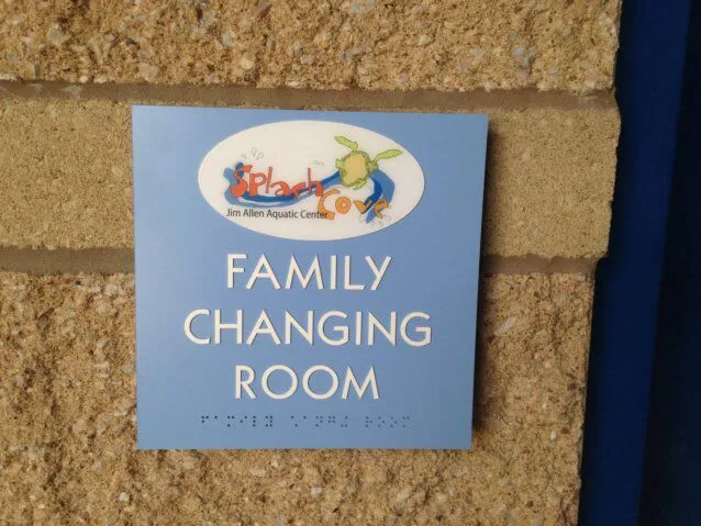 ada-signs-victory-sign-company-2