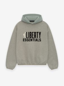 Why Essentials Hoodie Actually Makes Sense for Canadian Weather