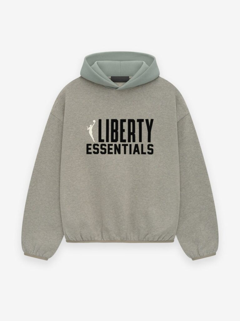 Why Essentials Hoodie Actually Makes Sense for Canadian Weather