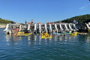 Party Boat In Lake Travis
