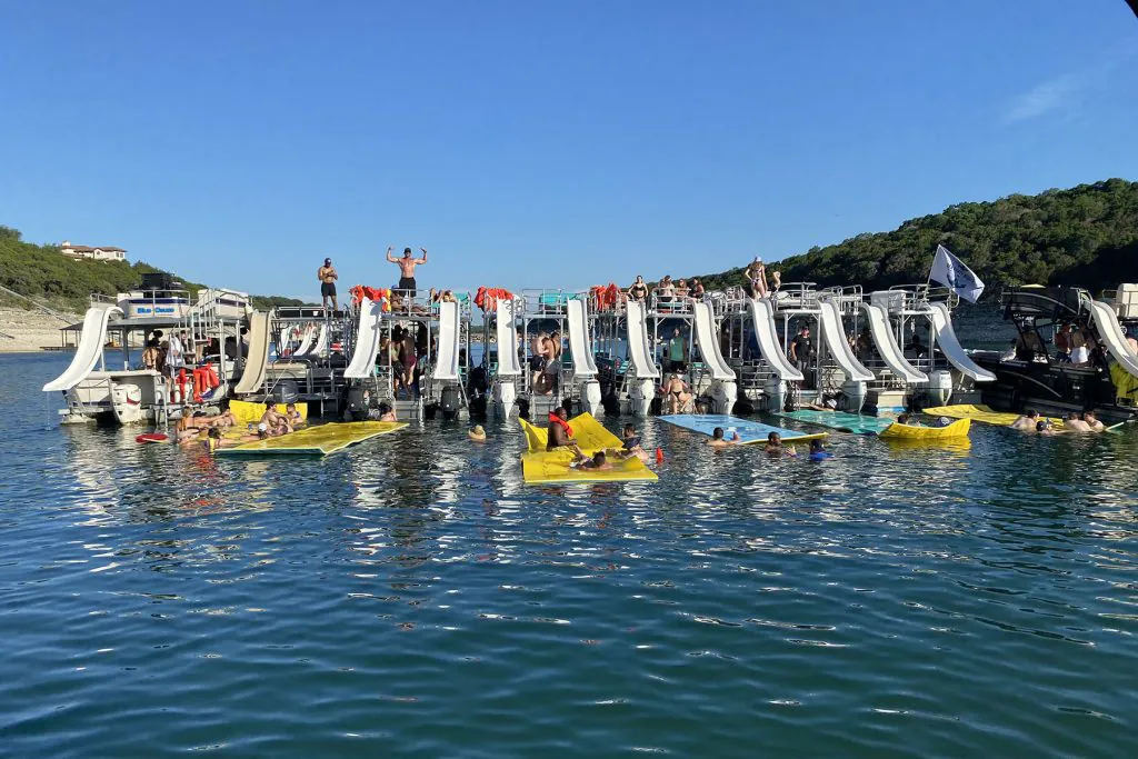 Party Boat In Lake Travis