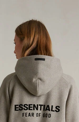 https://essentialhoodiesllc.com/