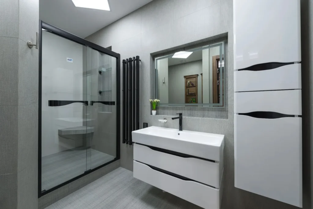 Glass shower door bel air