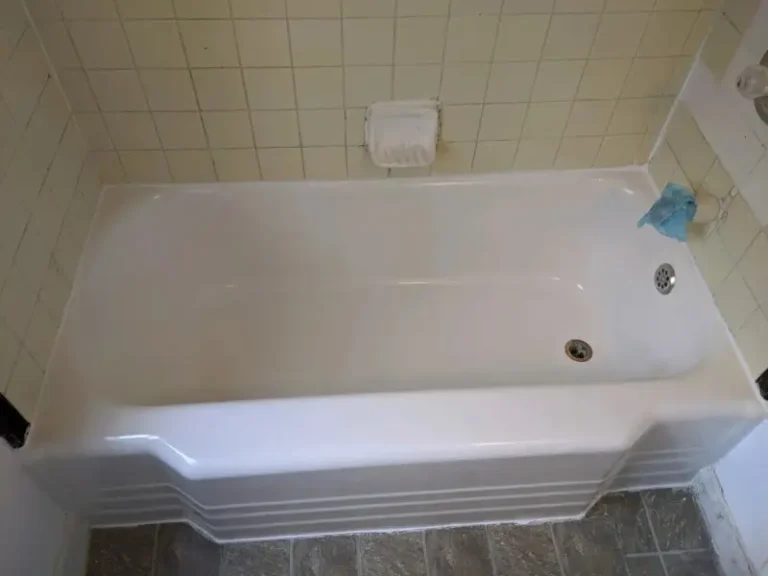 bathtub-reglazing