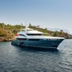 private yacht rental in Miami