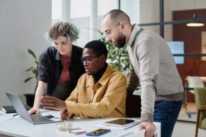 Intelligent Intranet
