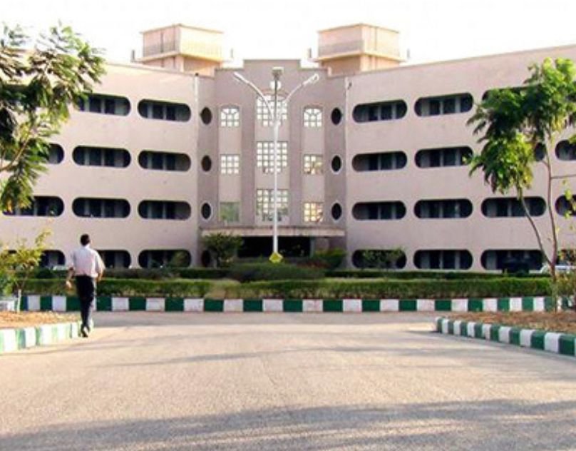 https://www.collegedhundo.com/blog_75_btech-colleges-in-bangalore-with-low-fees-affordable-education-with-quality
