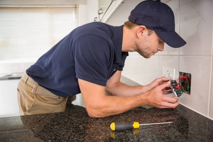 Residential Electrician Apex