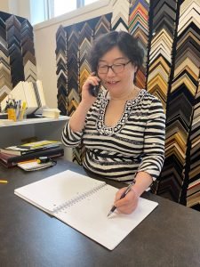 yajun_framing_frontdesk-225x300