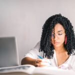 How Experts Can Help You Succeed in an Online Law Class
