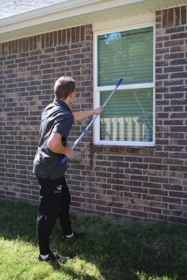 solar panel cleaning services